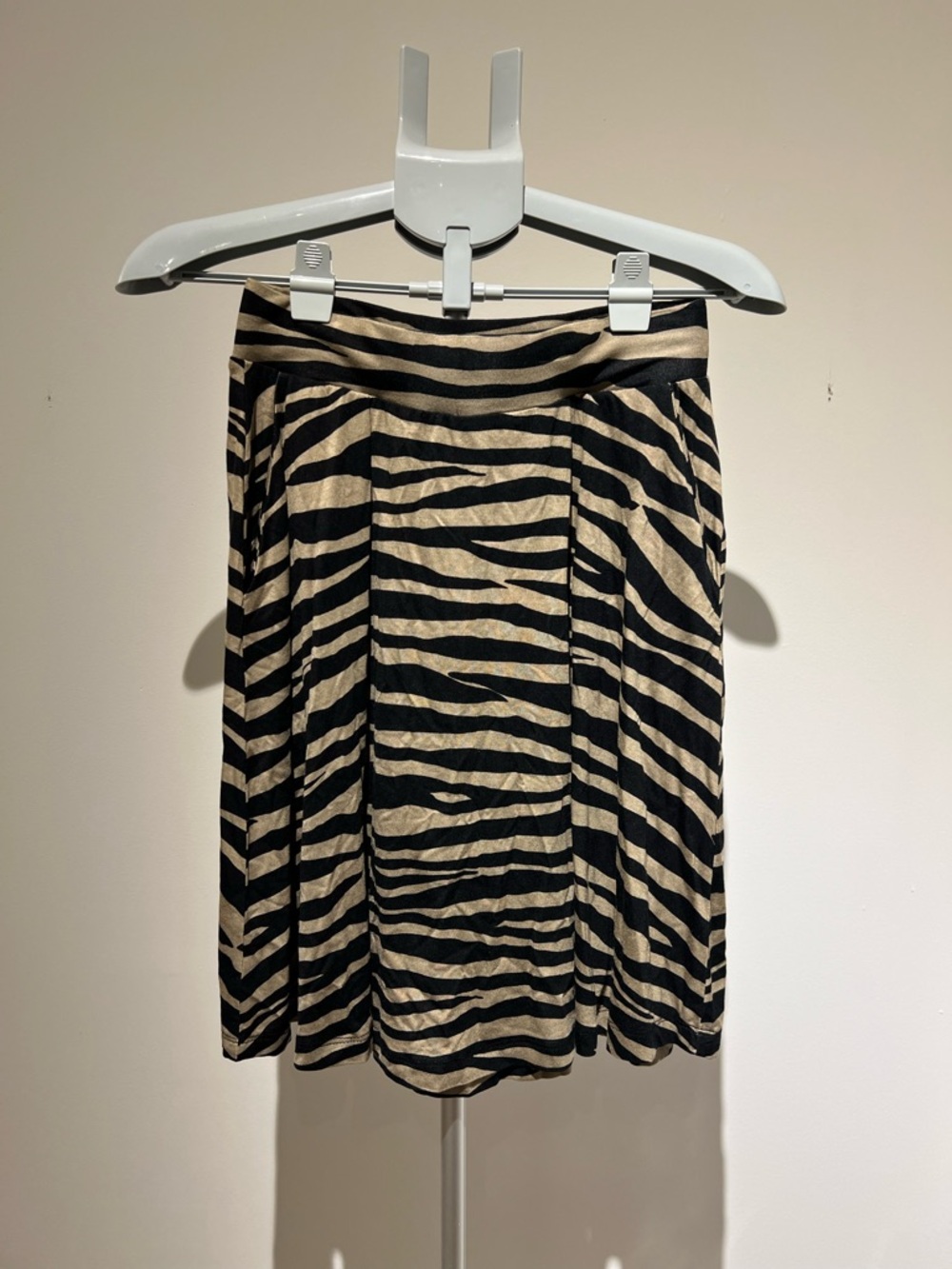 Y2K Suzy Shier Zebra Print Flowy Women’s Small Skirt with Pockets